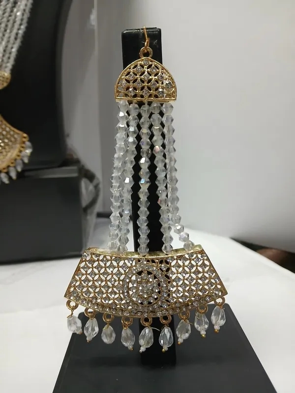 Gold_Tone_Crystal_Bridal_Jewellery_Set_for_Women