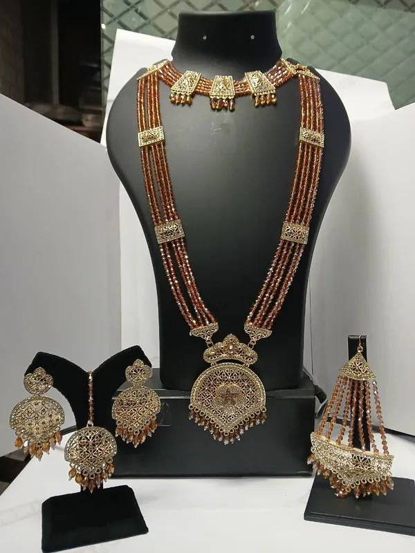 Gold_Tone_Traditional_Beaded_Necklace_Set_for_Women