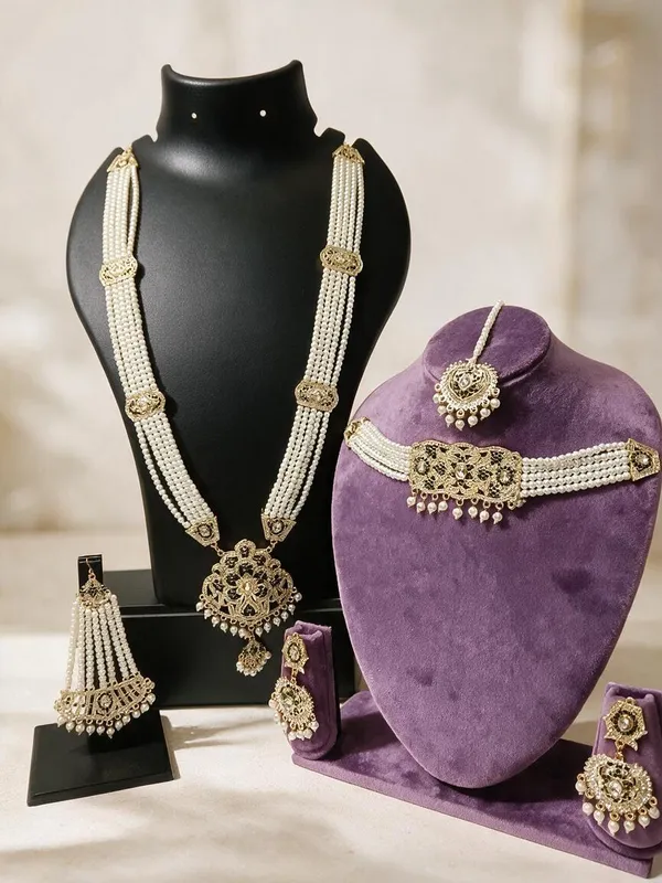 Gold_Tone_Pearl_Bridal_Jewellery_Set_for_Women