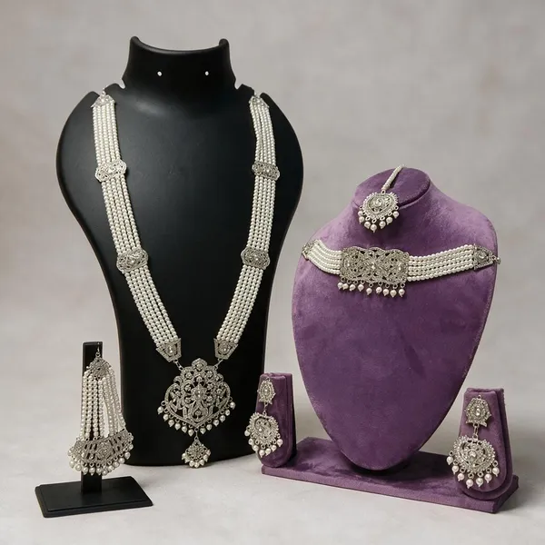 Silver_Tone_Pearl_Statement_Necklace_Set_For_Women