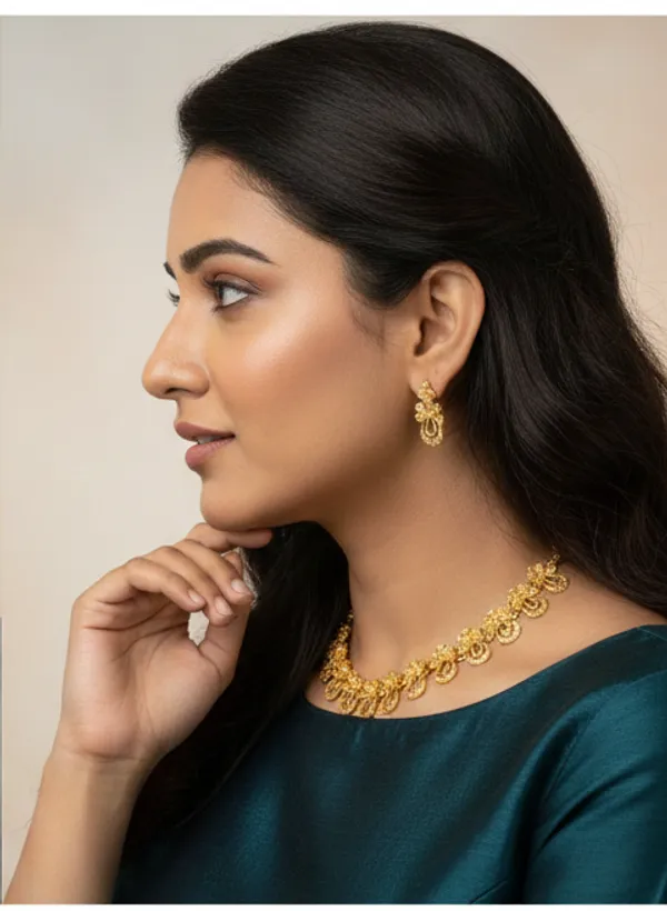 Gold_Tone_Traditional_Necklace_And_Earrings_Set_For_Women