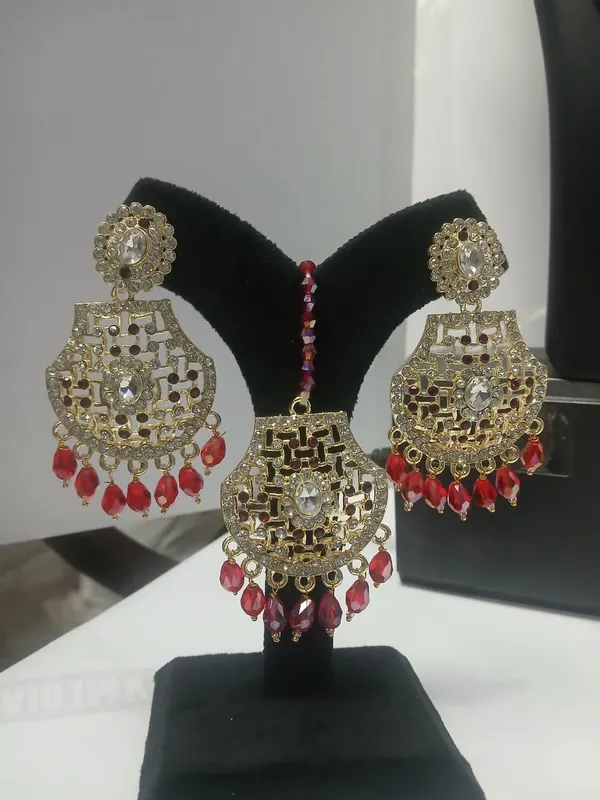 Maroon_Beaded_Traditional_Jewellery_Set_for_Women