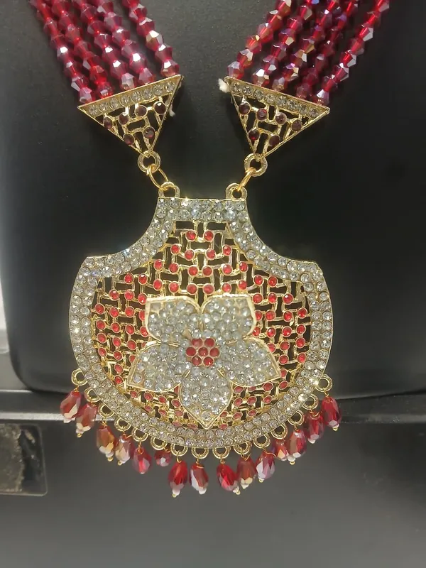 Maroon_Beaded_Traditional_Jewellery_Set_for_Women