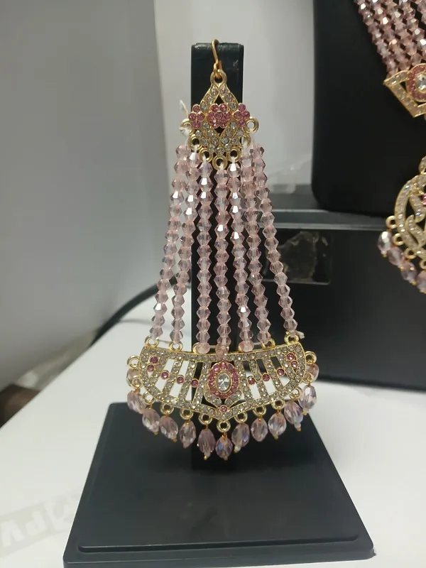 Gold_Tone_Crystal_Statement_Necklace_for_Women