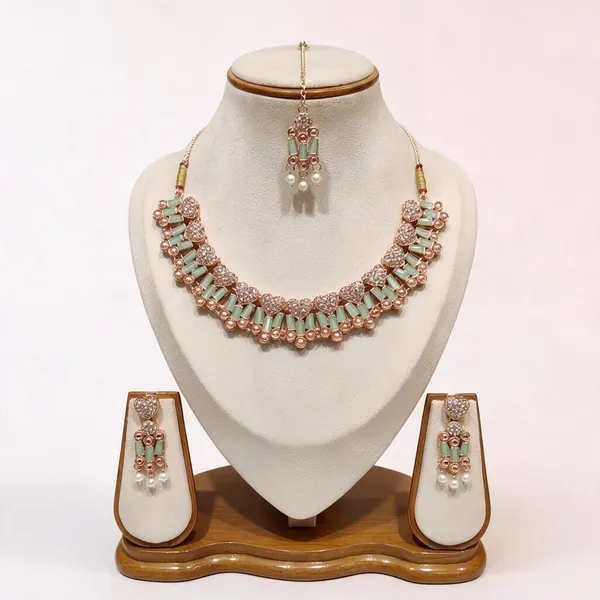Rose_Gold_Stone_Studded_Bridal_Jewellery_Set_for_Women