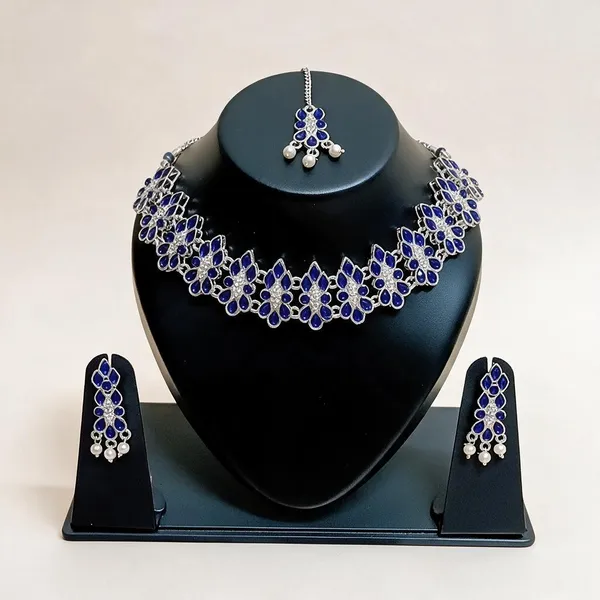 Blue_Stone_Traditional_Jewellery_Set_For_Women