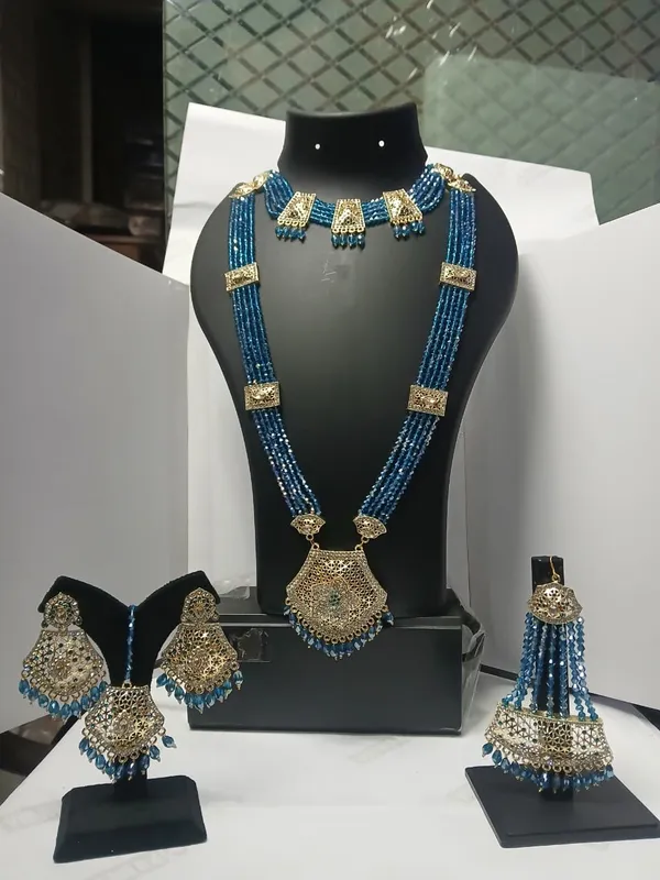Blue_Beaded_Gold_Tone_Necklace_Set_for_Women