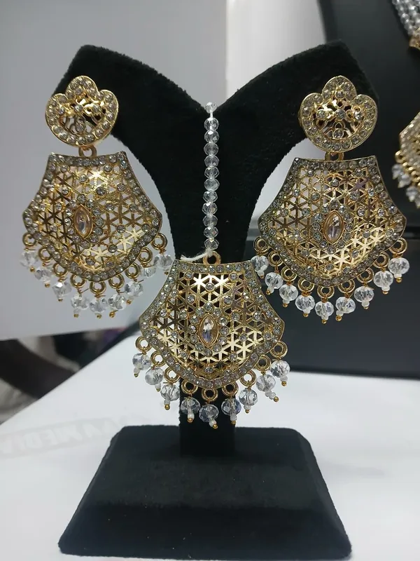 Gold_Tone_Crystal_Bead_Bridal_Necklace_Set_for_Women