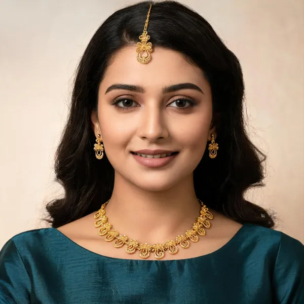 Gold_Tone_Traditional_Necklace_And_Earrings_Set_For_Women