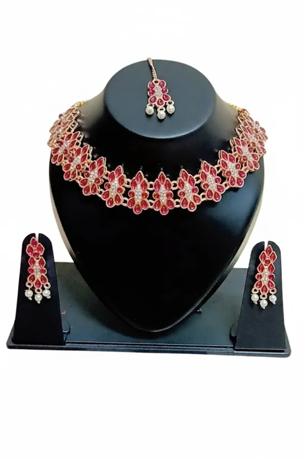 Red_Gold-Tone_Bridal_Jewellery_Set_for_Women