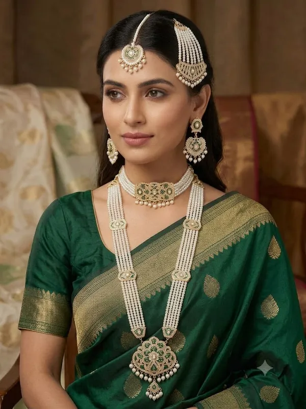 Gold_Tone_Pearl_Bridal_Jewellery_Set_for_Women