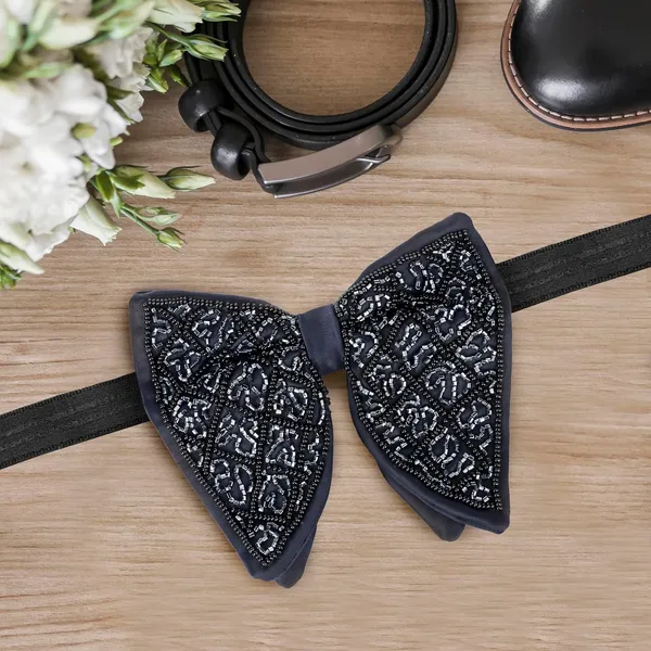 Gracyshade_Butterfly_Men'S_Pre-Tied_Designer_Embroidered_Bow_Tie_With_Adjustable_Length_Stylish_Tuxedo_Accessory_For_Formal_Events,_Weddings,_Parties_And_More_(Urban_Navy_Blue)