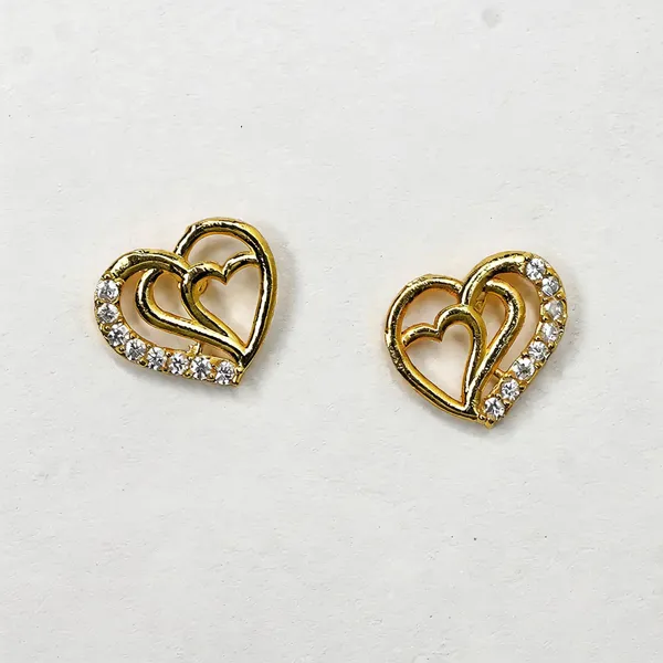 Premium_Gold_Plated__Heart_Stud_Earrings_For_Women