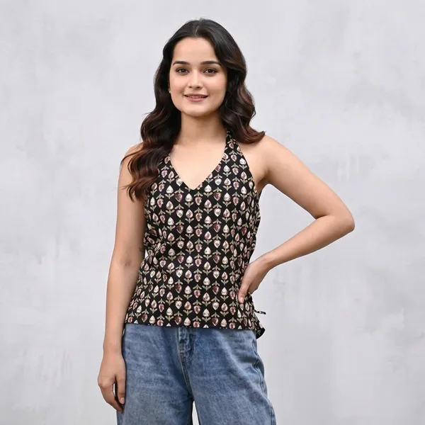Black_Cotton_Cambric_Halter_Neck_Printed_Top_For_Women