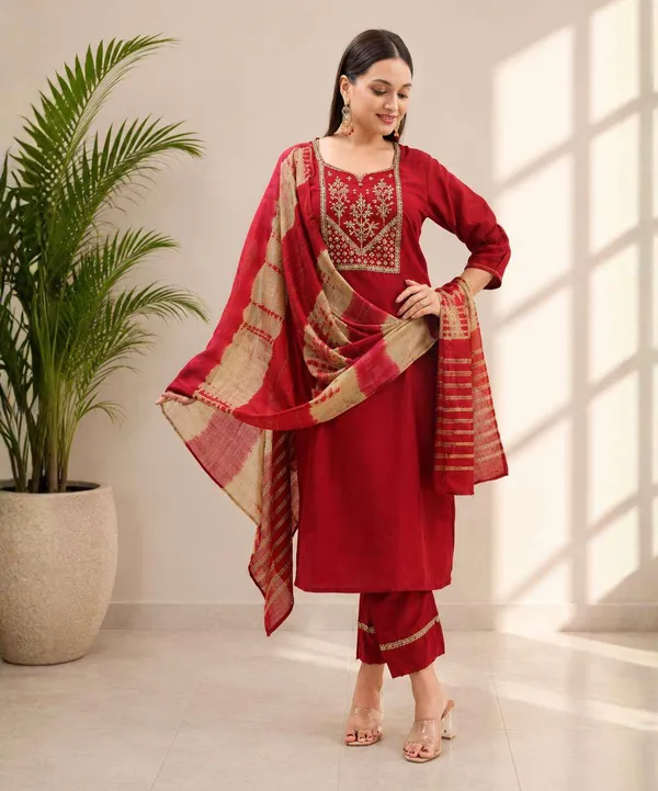 Red_Embroidered_Straight_Kurta_Set_for_Women