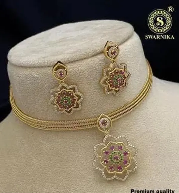 Gold_Tone_Floral_Jewellery_Set_for_Women