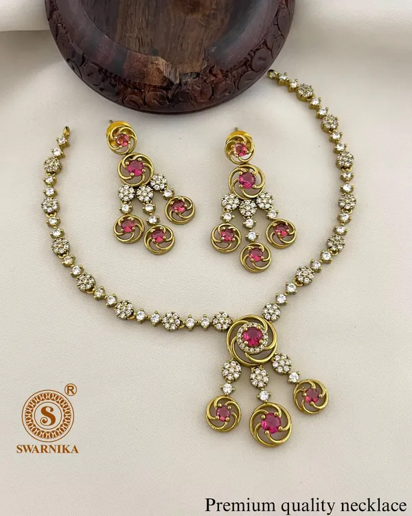 Gold_Tone_Stone_Studded_Necklace_Set_for_Women