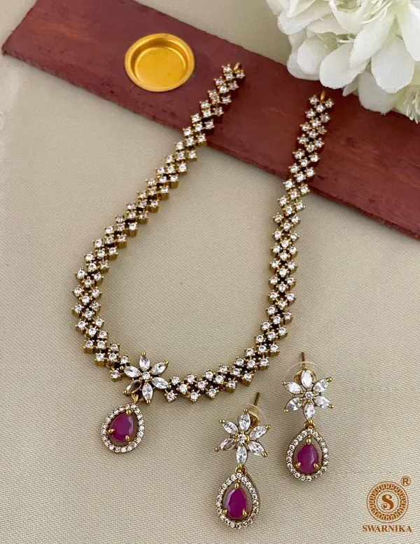 Gold_Tone_Stone_Studded_Necklace_And_Earrings_Set_for_Women