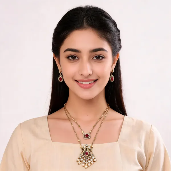 Gold_Alloy_Pendant_Necklace_Set_For_Women