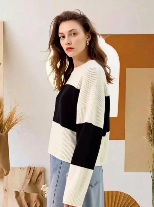 Black_&_White_Polyester_Top_For_Women