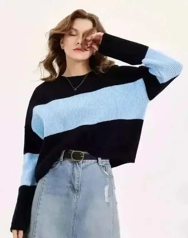 Black_&_Light_Blue_Polyester_Top_For_Women