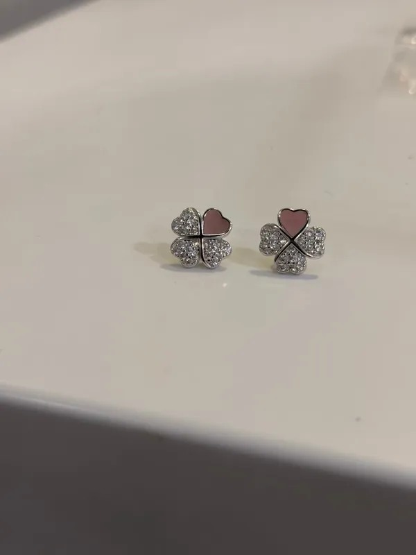 Silver-Tone_Crystal_Clover_Stud_Earrings_for_Women