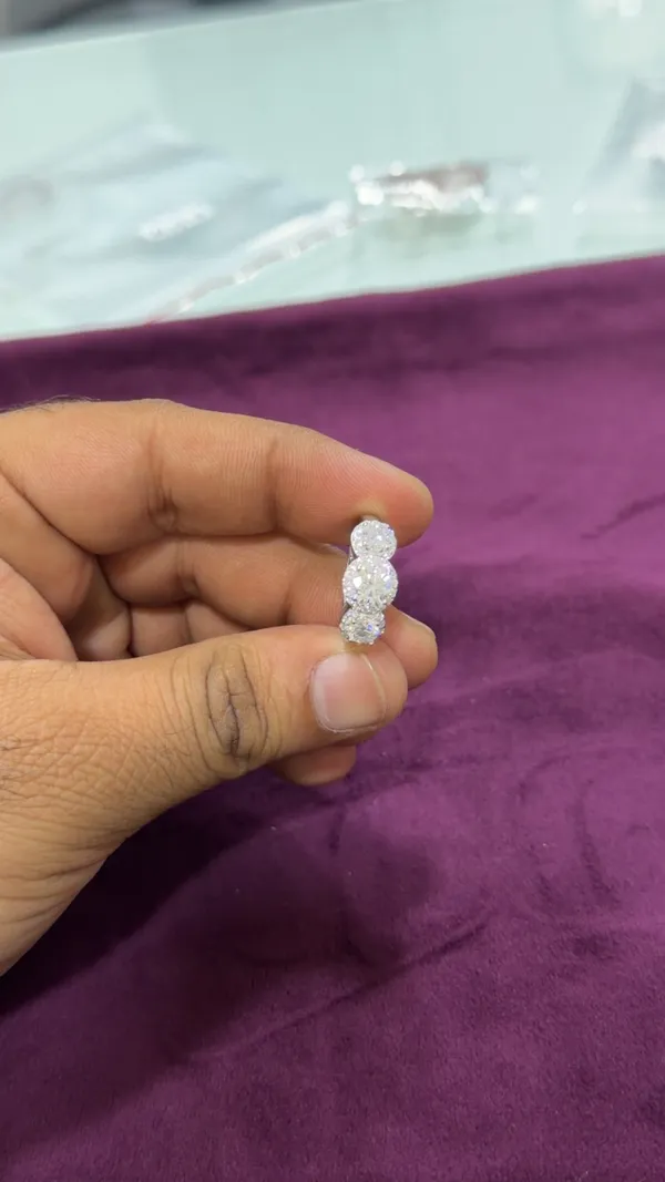 Silver-Tone_Crystal_Cluster_Ring_for_Women