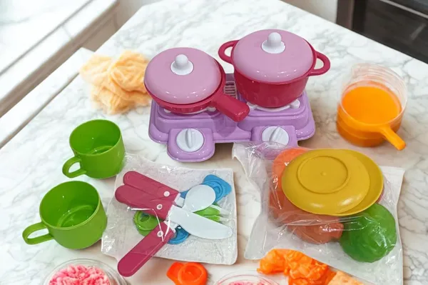 Dr_Owl_Shaped_Kitchen_Play_Set_With_Trolley_Suitcase_Portable_Pretend_Cooking_Playset_Educational_Toy_For_Kids