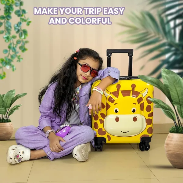 Polycarbonate_8_Wheels_15_Inches_Kids_Trolley_Bag_Hard_Sided_Giraffe_Print_Spinner_Suitcase_Cabin_Luggage_For_Kids_Yellow_44_Cm