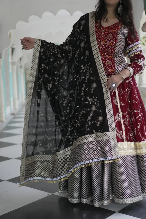 Maroon_Georgette_Embroidered_Lehenga_Choli_For_Women
