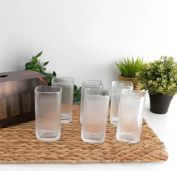 Glass_Ribbed_Vertical_Line_Tumbler_Set