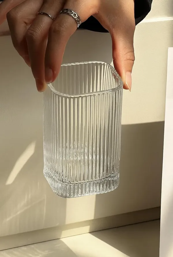 Glass_Ribbed_Vertical_Line_Tumbler_Set