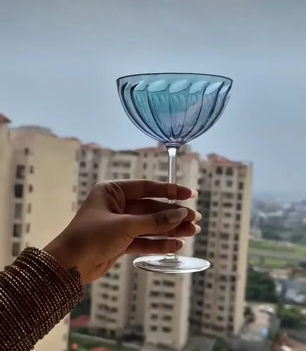 Pearl_Oyster_Glass