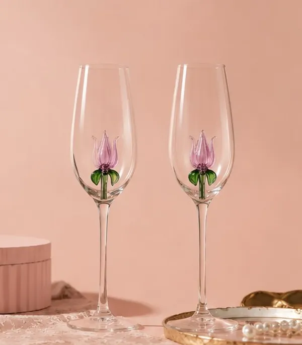 Rose_Crystalline_Wine_Glass