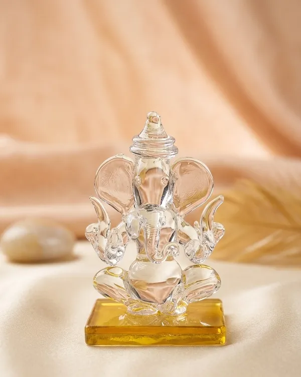 Clear_Ganesha_Idol_with_Golden_Base