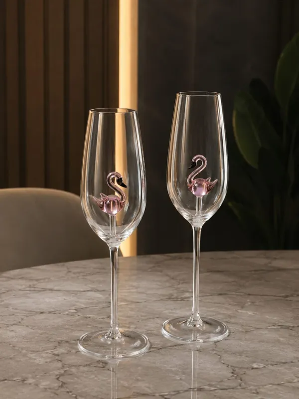Swan_Crystalline_Wine_Glass