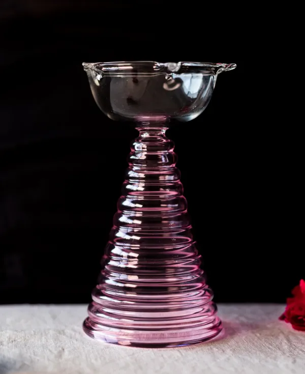 Glass_Decorative_Ribbed_Oil_Lamp