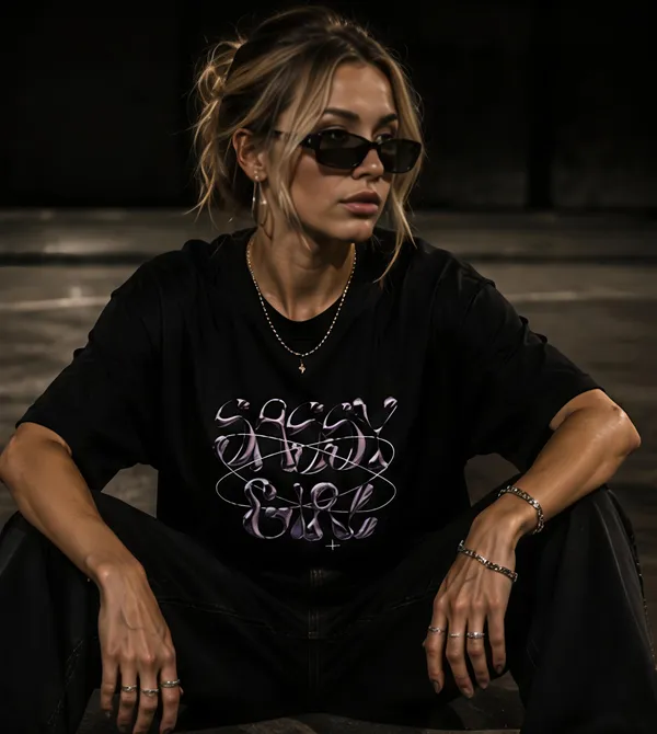 Black_Organic_Cotton_Oversized_Graphic_T-Shirt_For_Women