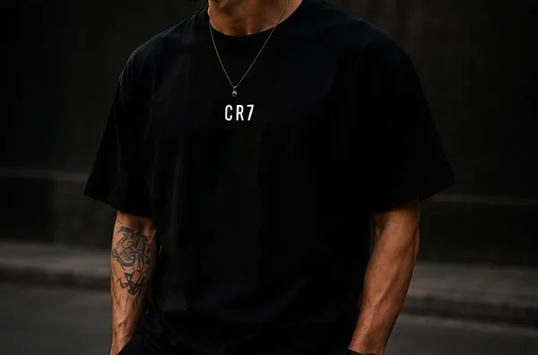 Black_Organic_Cotton_Regular_Fit_Cr7_Graphic_T-Shirt_For_Men