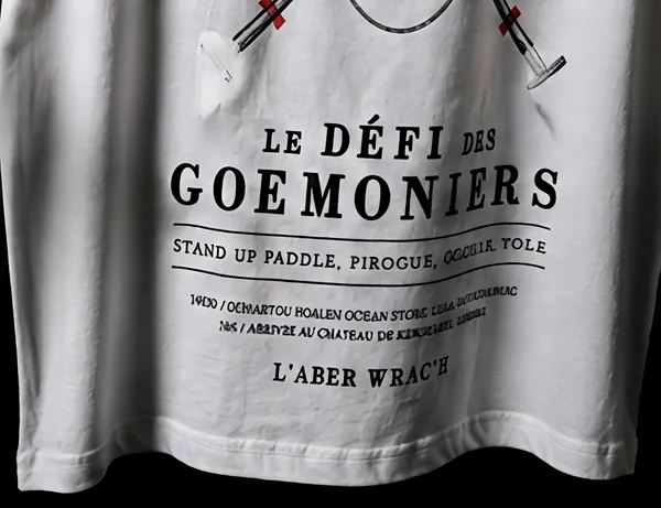 White_Organic_Cotton_Relaxed_Fit_Graphic_T-Shirt_For_Men