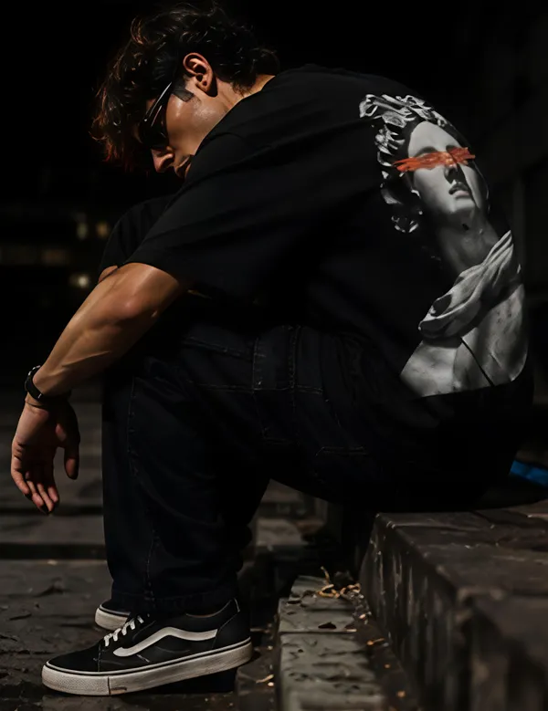 Black_Organic_Cotton_Oversized_Minimal_Graphic_T-Shirt_For_Men