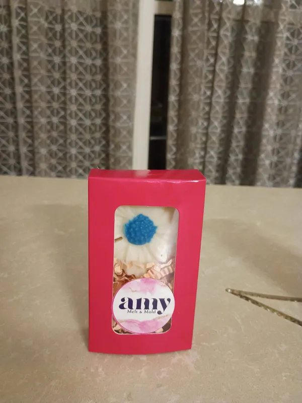 Daisy_Floral_Decorative_Wax_Candle