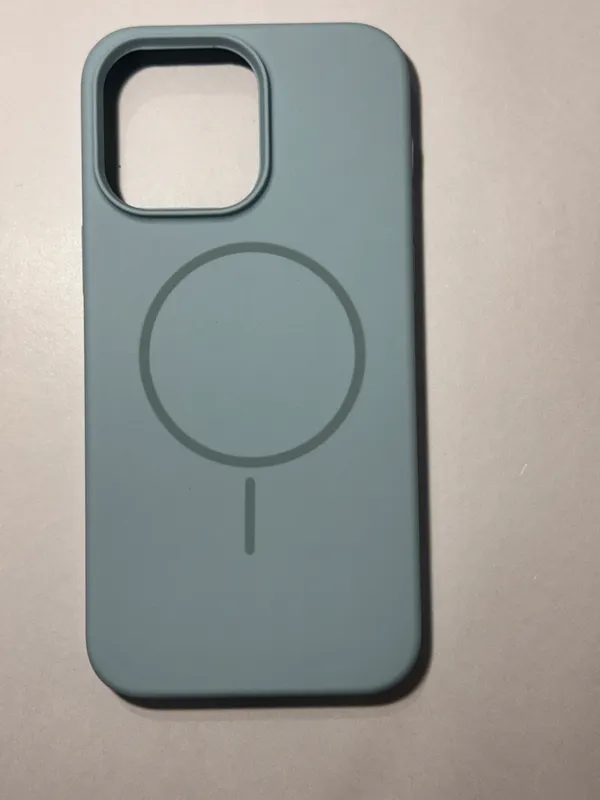Blue_Magnetic_Phone_Case