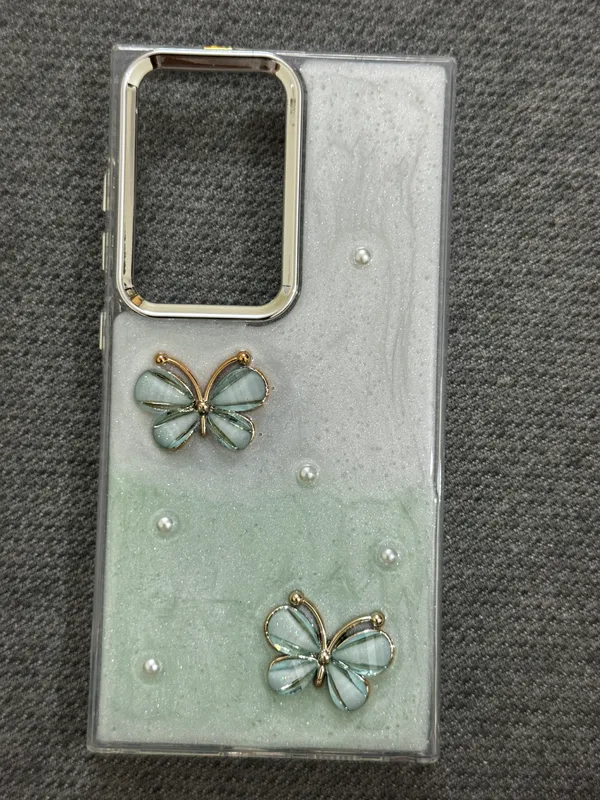 Mint_Green_Butterfly_Glitter_Phone_Case