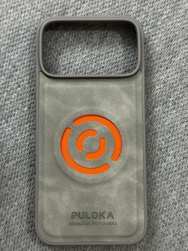 Gray_Silicone_Phone_Case_With_Ring_Detail_for_Smartphones