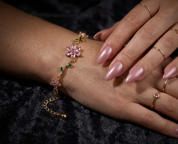 Gold-Tone_Floral_Bracelet_for_Women