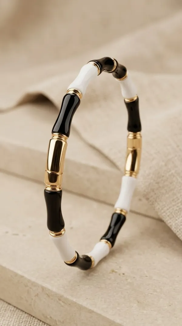 Black_And_White_Segment_Bracelet_for_Women