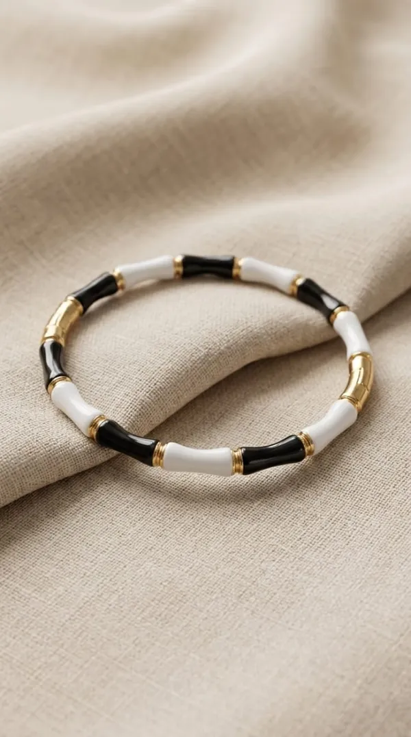Black_And_White_Segment_Bracelet_for_Women