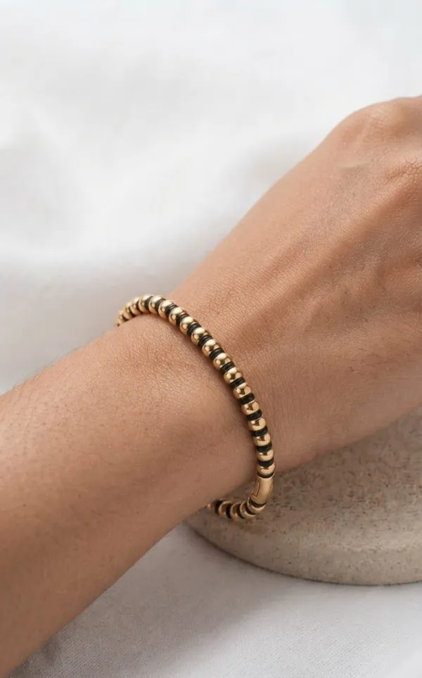 Gold_And_Black_Beaded_Bracelet_for_Women