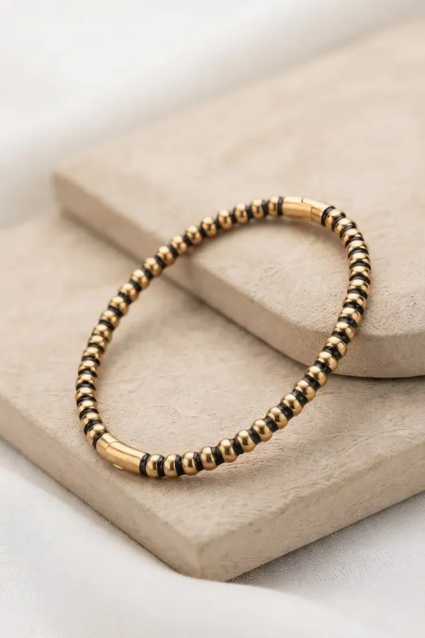 Gold_And_Black_Beaded_Bracelet_for_Women